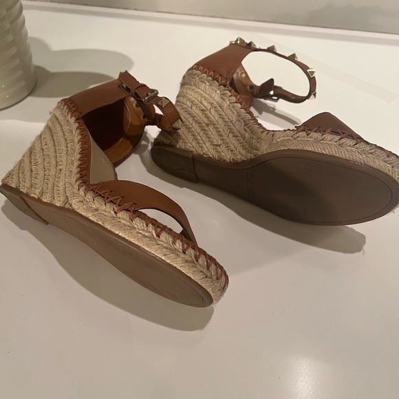 Marc Fisher Tan Studded Wedge Sandals - Picture 5 of 9